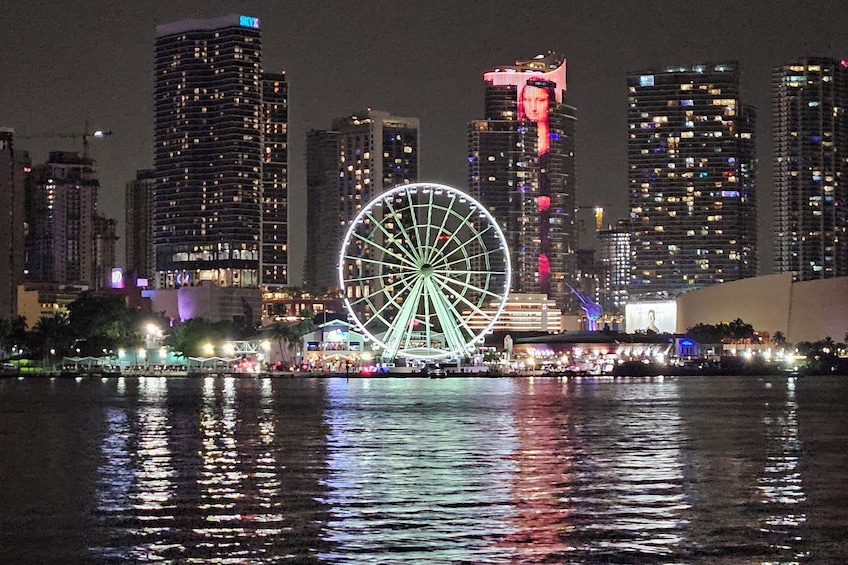 Miami Skyline Evening Cruise on Biscayne Bay