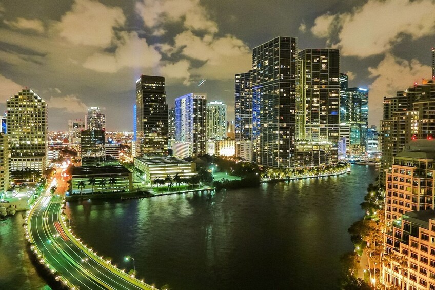 Miami Skyline Evening Cruise on Biscayne Bay 