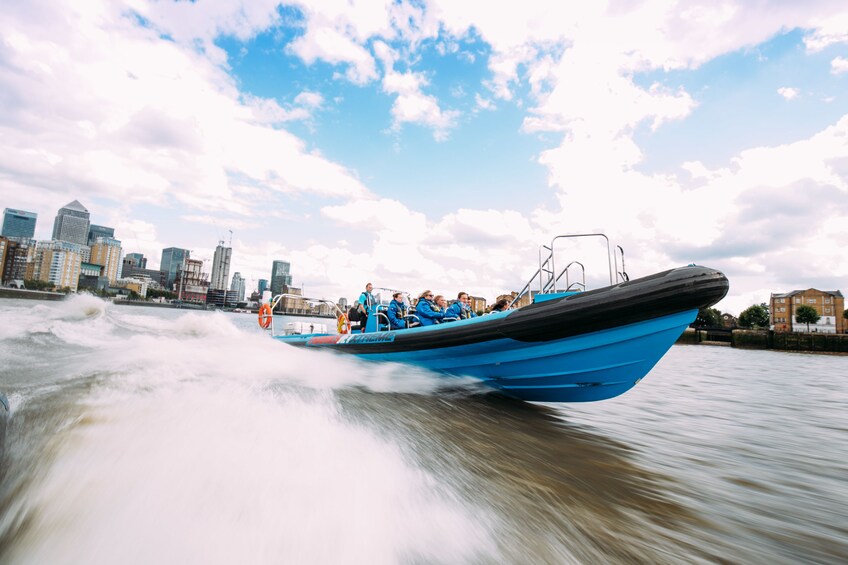 Thames Jet: Speedboat River Thames Experience