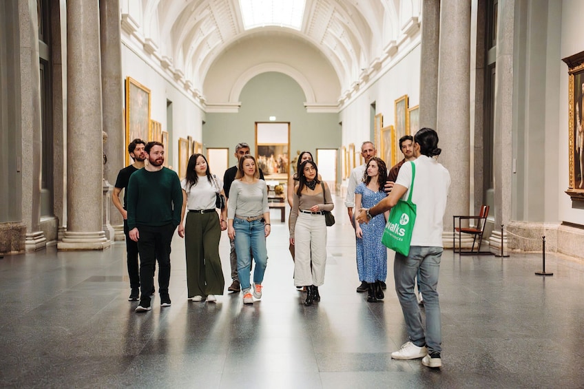 Madrid in a Day, including Skip-the-Line to Royal Palace & Prado Museum 