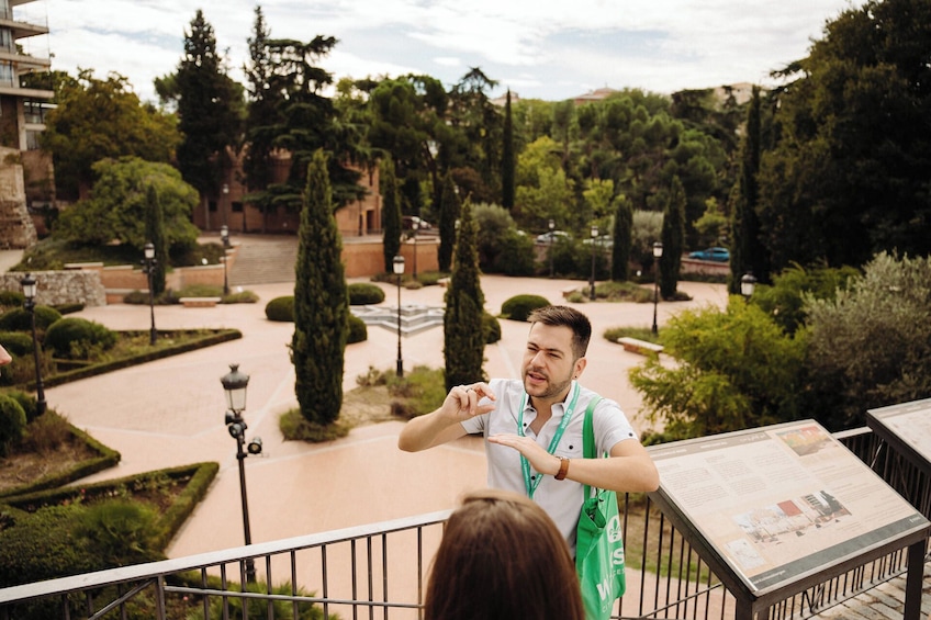 Madrid in a Day, including Skip-the-Line to Royal Palace & Prado Museum