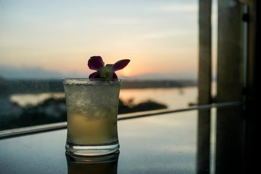 Secret Cocktail Experience