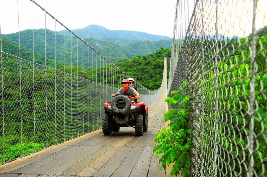 Combo: Jorullo bridge ATV and extreme zip-lines
