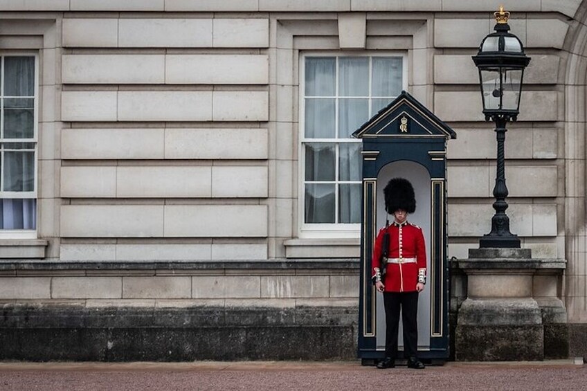 British Royalty 3 Hour Walking Tour!