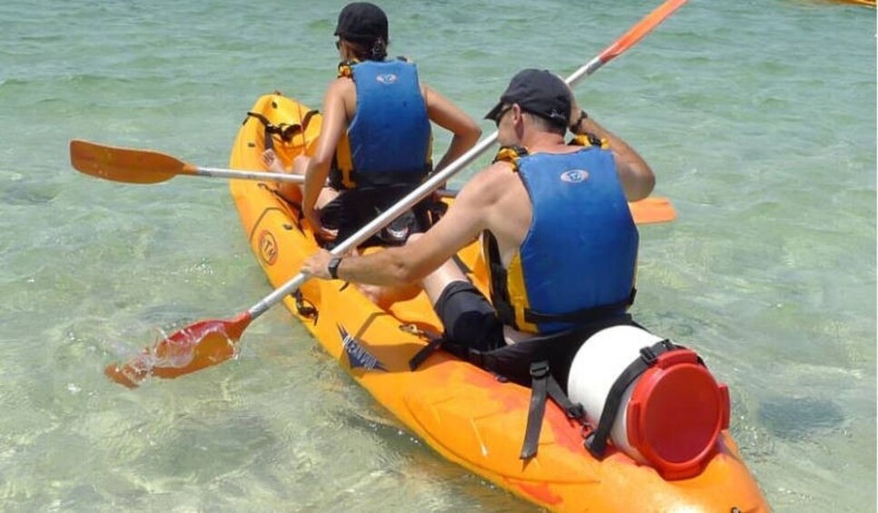 Double kayak in Fornells 