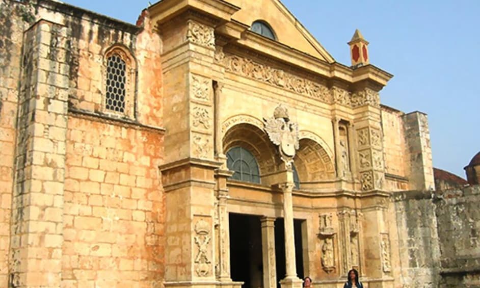 Full-Day Caribbean Santo Domingo City Tour