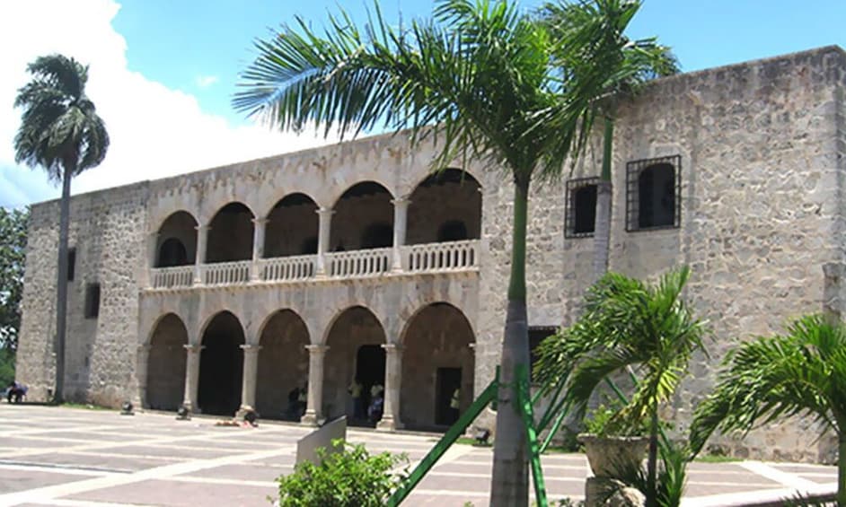 Full-Day Caribbean Santo Domingo City Tour 