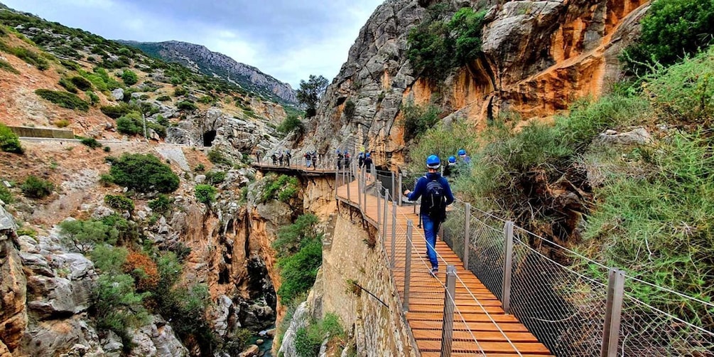 Picture 3 for Activity From Málaga: Caminito del Rey Guided Tour with Bus
