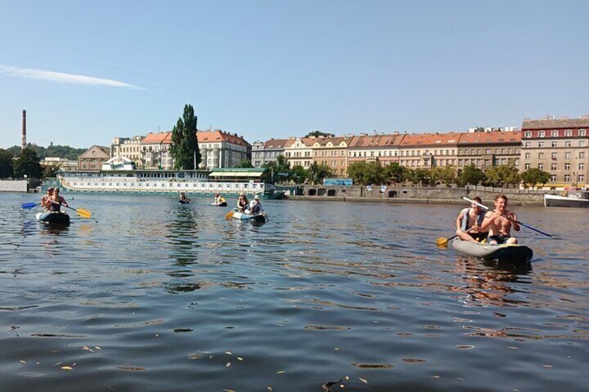 3 Hour Canoe Tour in Prague Centre