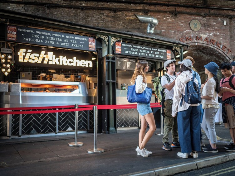 Eat 8 English Foods & See 30+ London Sights Walking Tour!