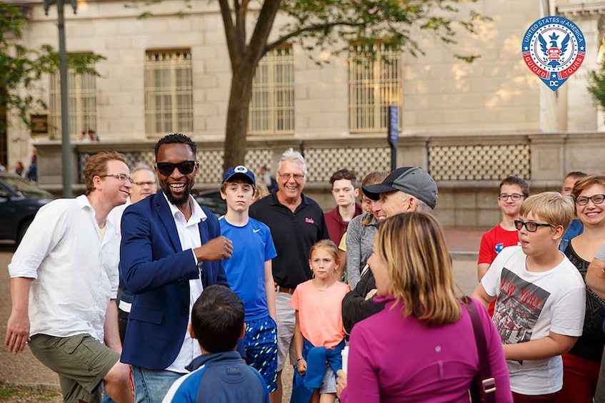 Group tour of Washington