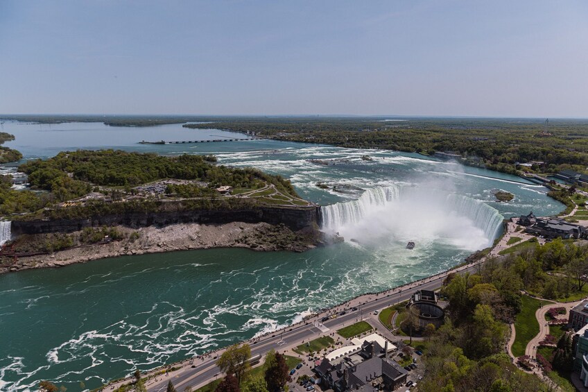 Niagara Underground: Power Station & Tunnel Under Falls Tour