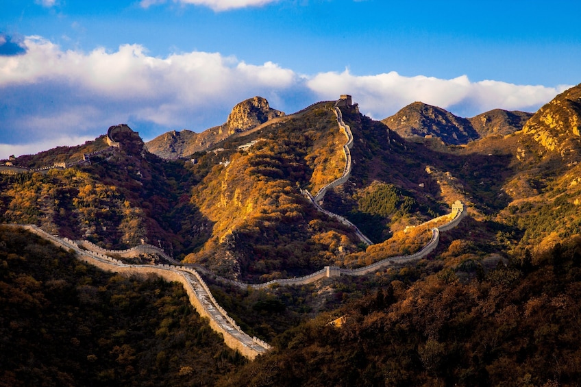 Great Wall at Badaling & Ming Tomb with Lunch One Day Tour