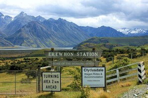 Lord of the Rings High Country Station Pioneering Experience