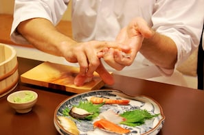 Private Sushi-Making and Lunch in Ginza