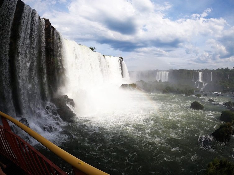 Roundtrip Airport Transfer With Tour to Both Iguazu Falls