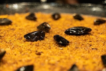 Barcelona Paella Cooking Class & Boqueria & Hofmann-uddannede kokke