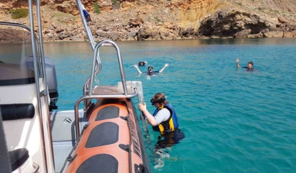 Speedboat and Snorkel in Marine Reserve of Menorca