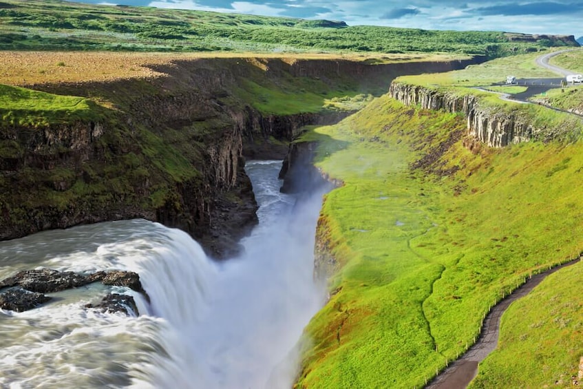 Golden Circle, Kerid Crater, and Farm visit with Ice Cream