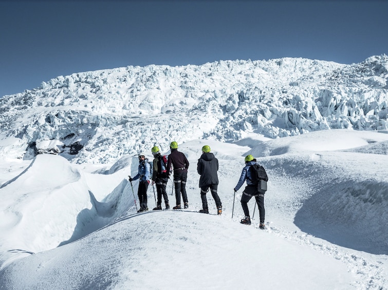 Skaftafell Blue Ice Winter Wonderland - 5-Hour Hike