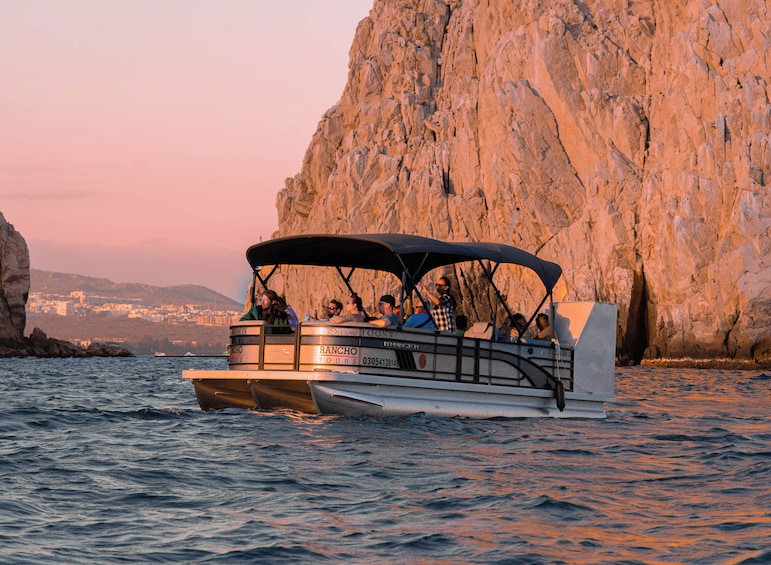 Private Sunset Tour in a Luxury Pontoon 