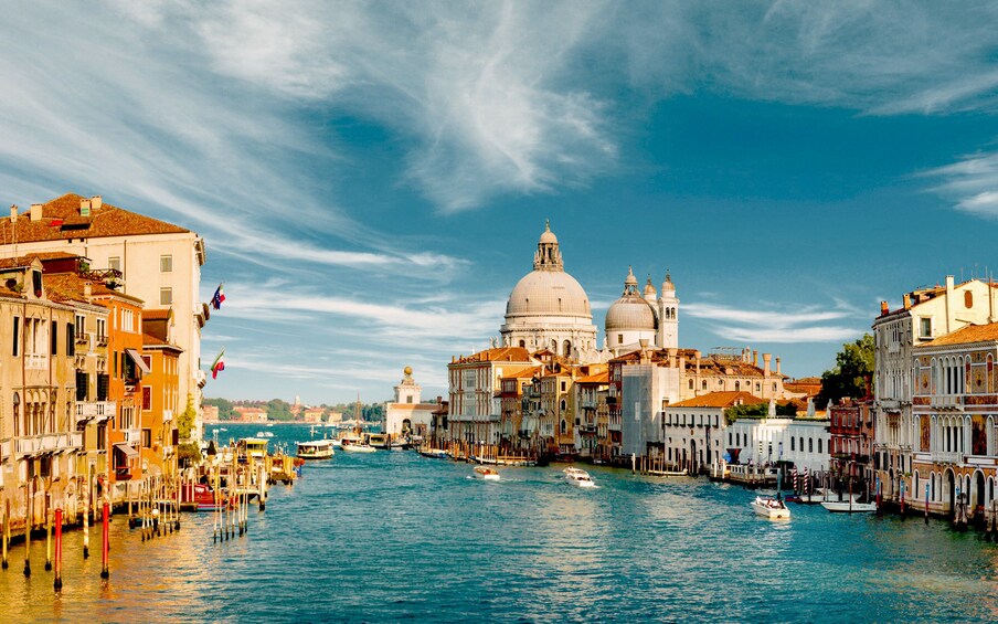 Small Group Venice Walking Tour With Gondola Ride & Typical Spritz