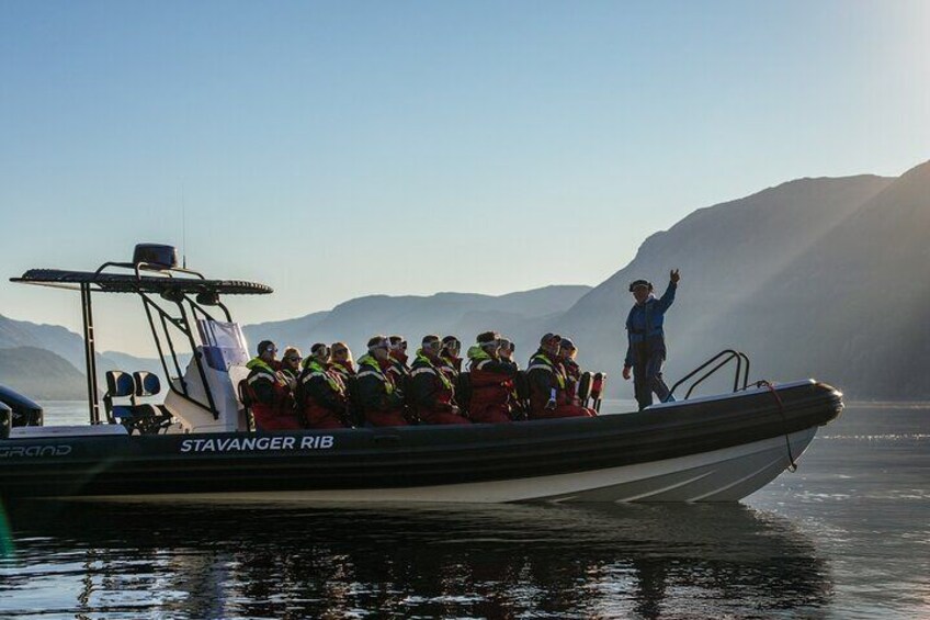 The captain telling stories during the tour