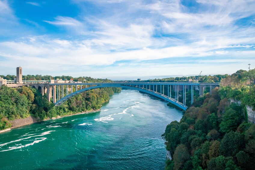 Canadian Side - Rainbow Tour of Niagara Falls Canada