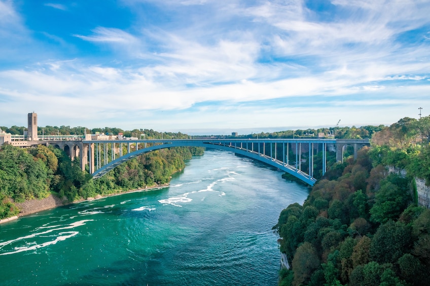 Canadian Side - Rainbow Tour of Niagara Falls Canada