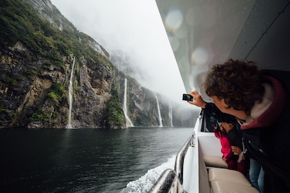 2 Hour Milford Sound Cruise