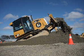 Dig This Invercargill - Big Push Bulldozer Excavator