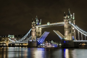 London Night Photo Tour with a professional photographer