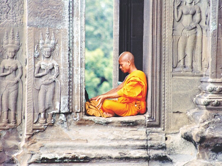 Explore Siem Reap Half Day Group Tour
