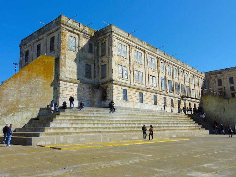 San Francisco Guided City Tour with Alcatraz Island