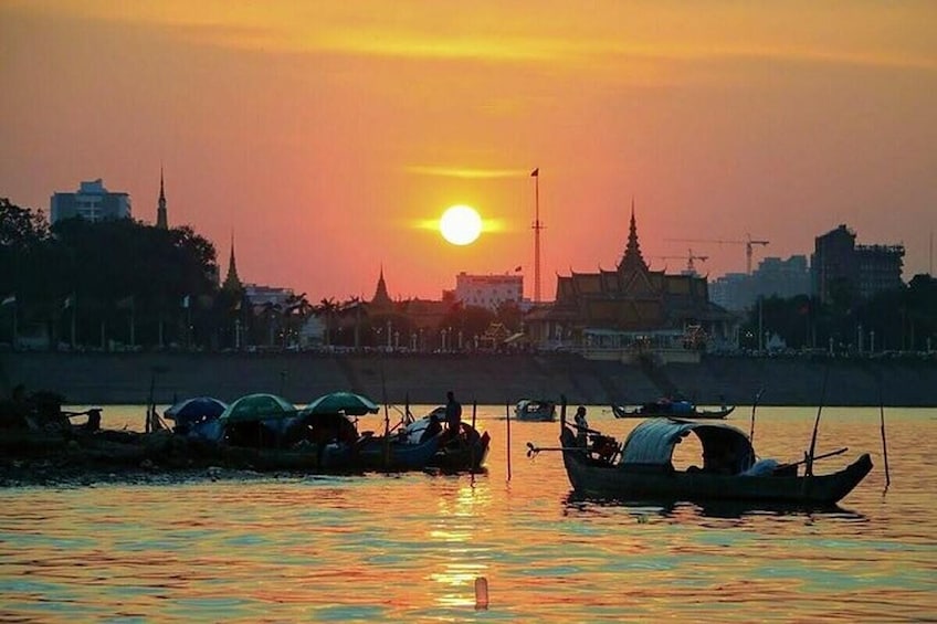 Mekong River Sunset Cruise in Phnom Penh