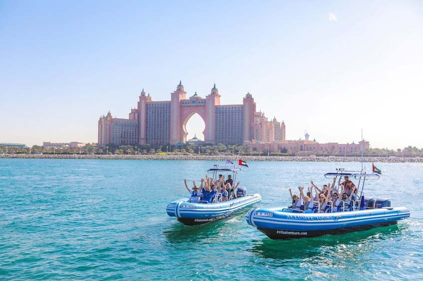90 minute Speedboat Tour:Marina,Atlantis,Palm & Burj Al Arab