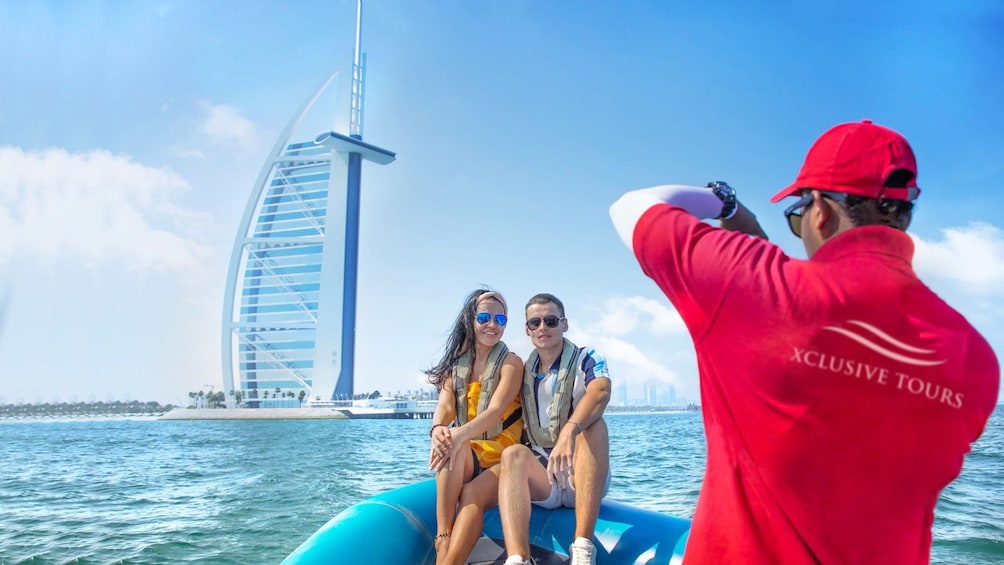 90 minute Speedboat Tour:Marina,Atlantis,Palm & Burj Al Arab