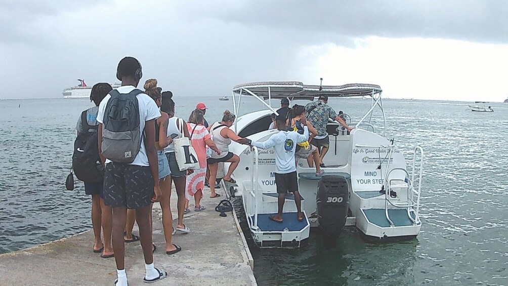 Glass Bottom Boat Shipwrecks Tour 