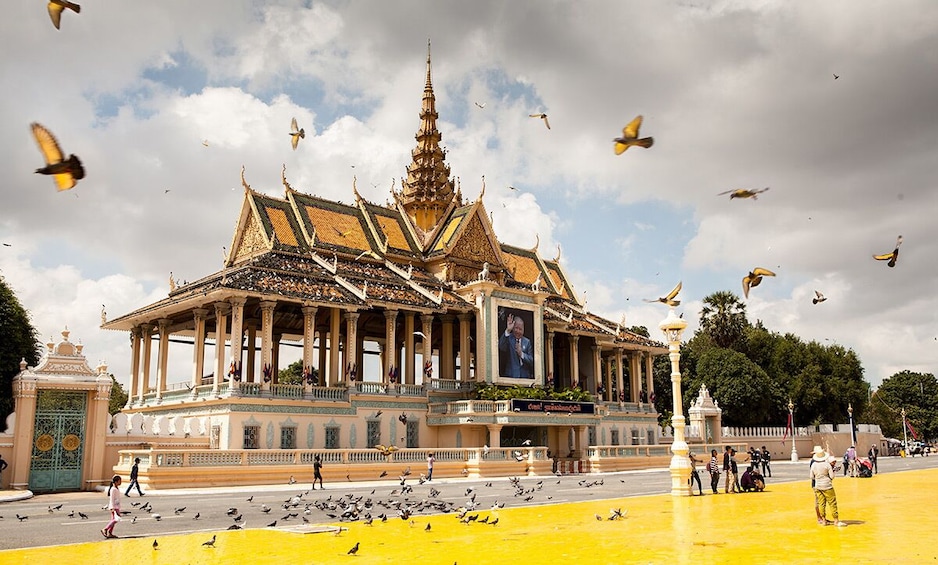 Full Day Oudong by Road & River - Phnom Penh