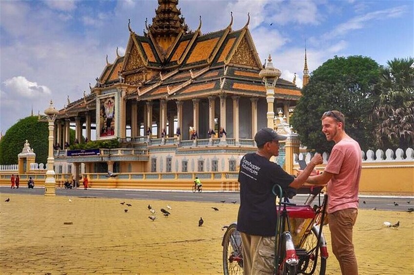 Half Day Phnom Penh Architecture & the Mansion Tour