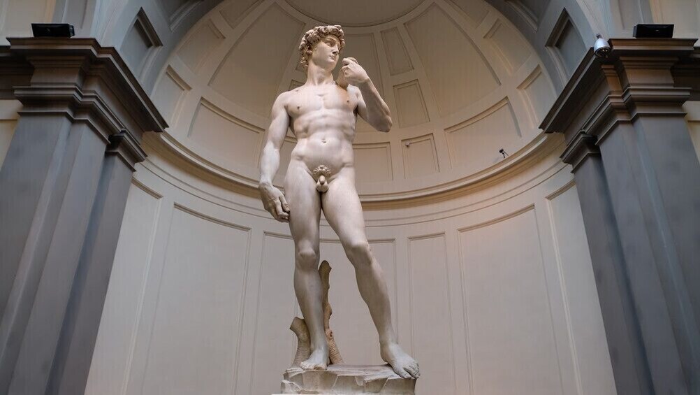 Florence Small Group Walking Tour with David & Duomo