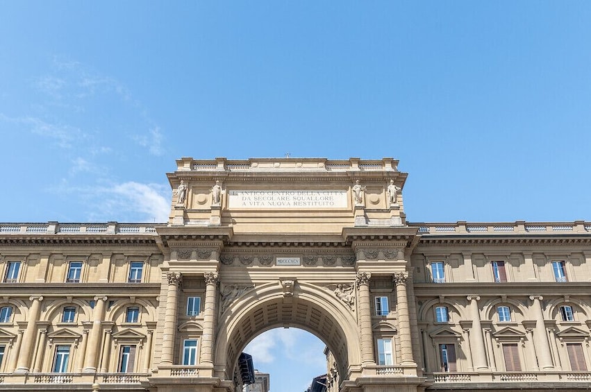 Florence Small Group Walking Tour with David & Duomo
