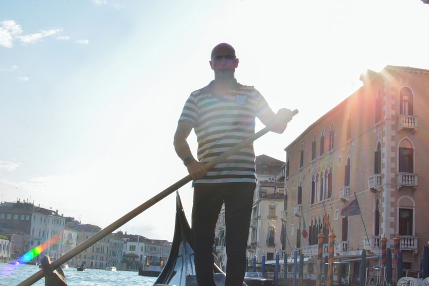 Private Gondola Serenade on Grand Canal