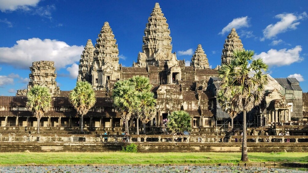 Stunning Angkor Wat Temple in Siem Reap, Cambodia