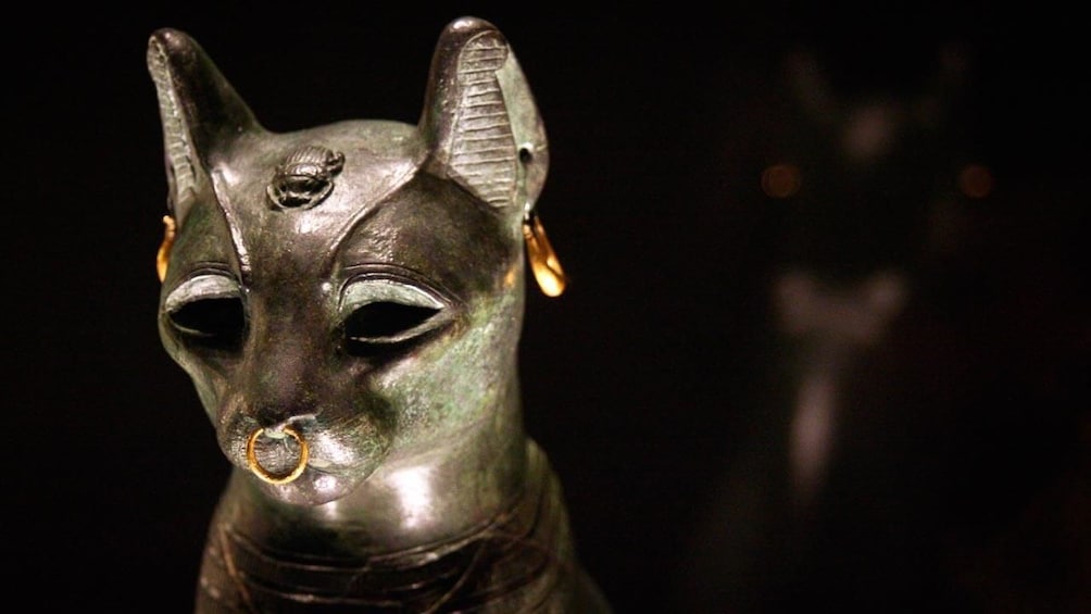 Show item 2 of 7. Egyptian cat statue