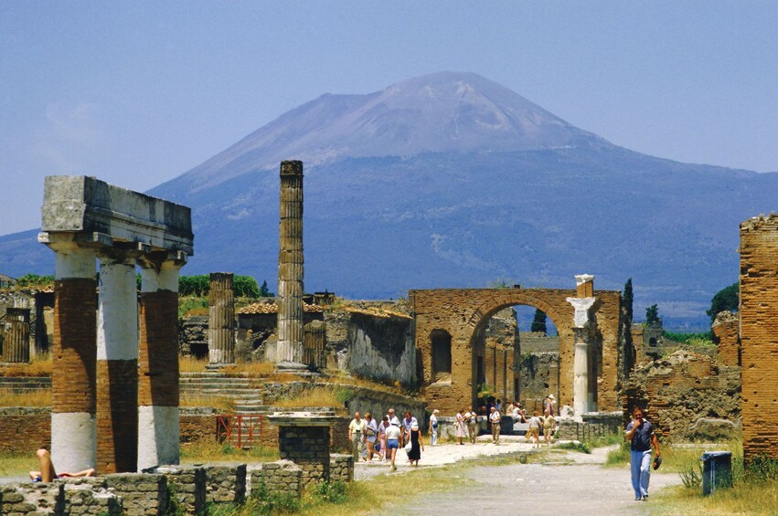 Pompeii & Mount Vesuvius - Day trip from Naples