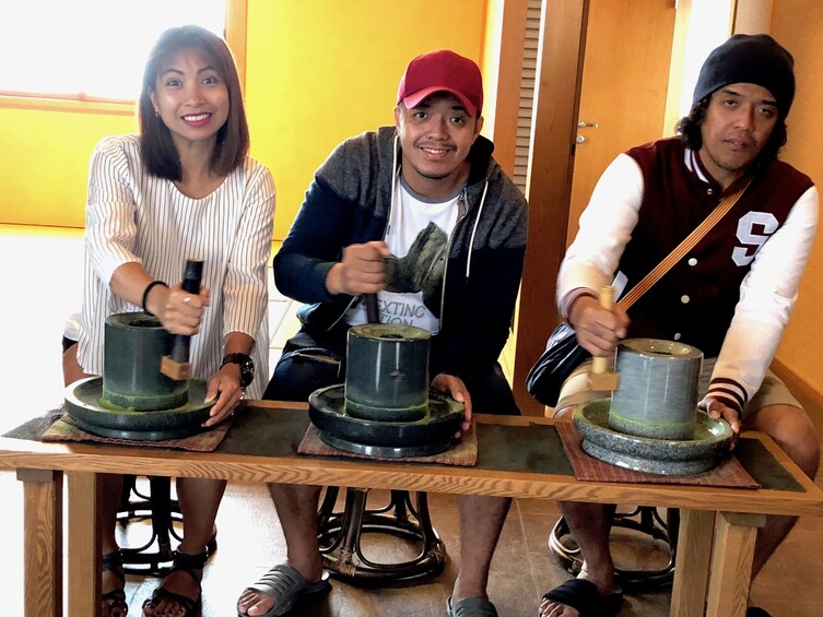 Three people on a Matcha Kyoto Green Tea tour