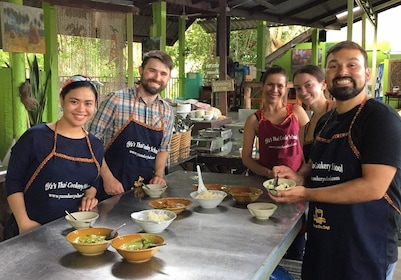 Ya's Thai Cookery School in Krabi