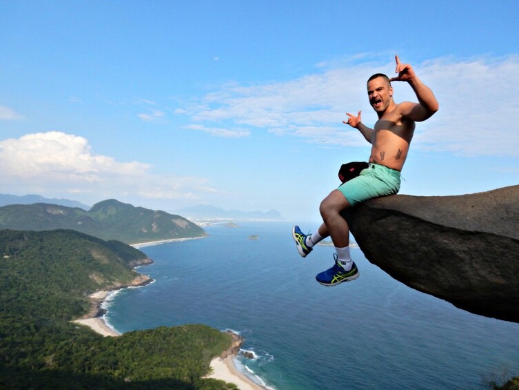 Rio de Janeiro Pedra do telegrafo Hike