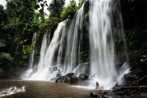 Phnom Kulen Waterfall, 1000 Lingas River and Big Buddha